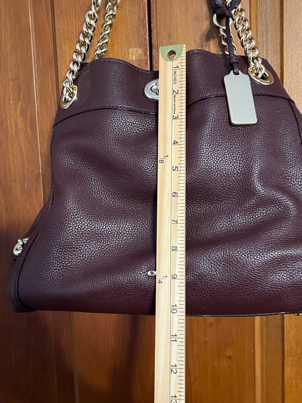 Coach Edie Turnlock Shoulder Bag Burgundy Pebbled Leather Gold Chain Strap EUC - Picture 11 of 16